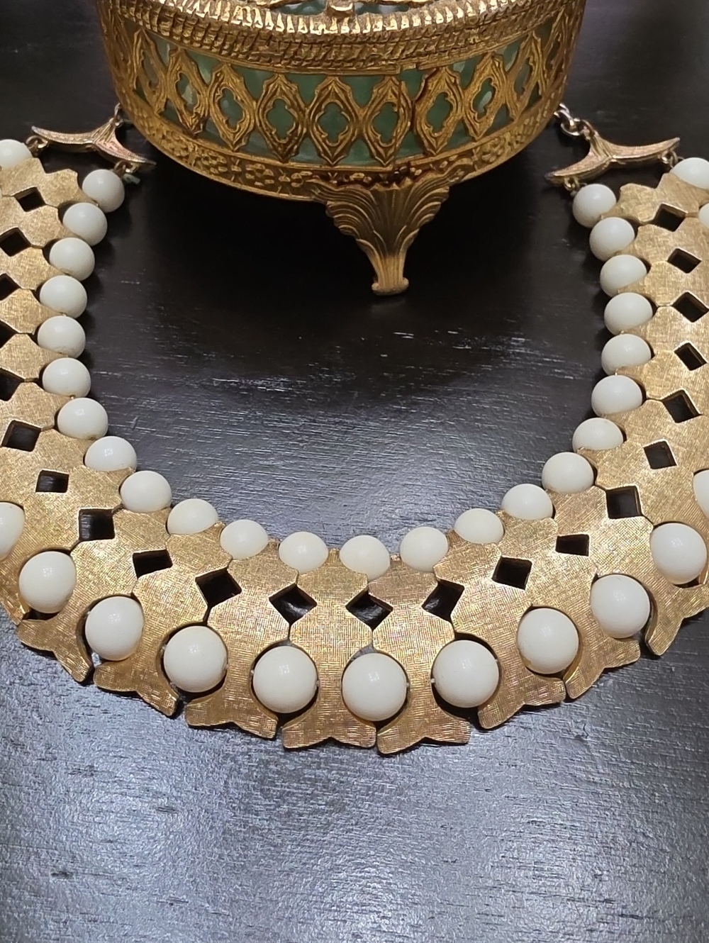 Vtg 1960 Gold-Tone Collar Necklace with White Bead Accents 16 Inches Trifari?